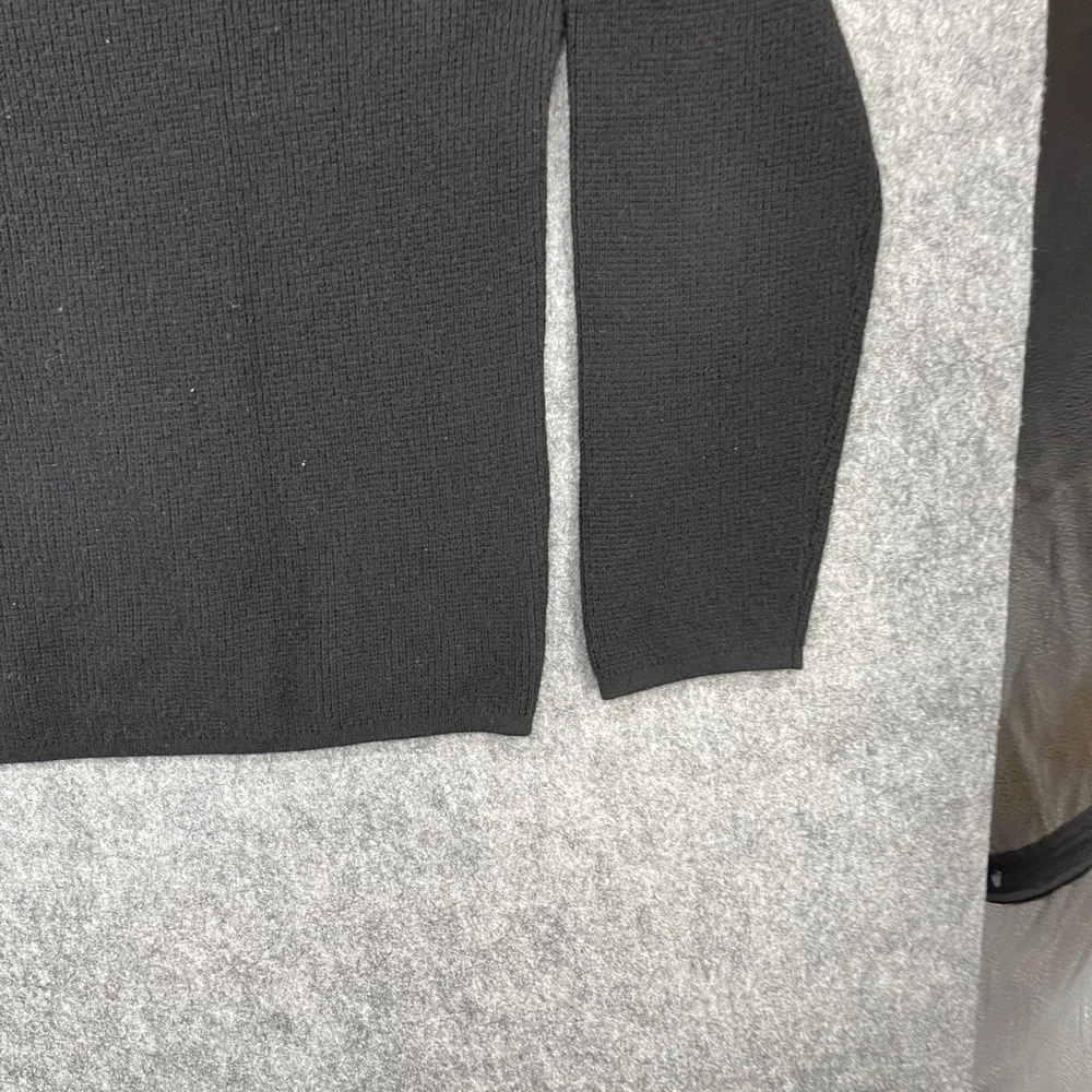 Vince Mens Black Waffle Knit Crewneck Sweater Size L Long Sleeve Pullover